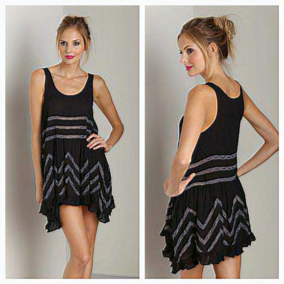 Free PeopleLace and Voile Trapeze Slip Black Combo - Picture 2 of 7